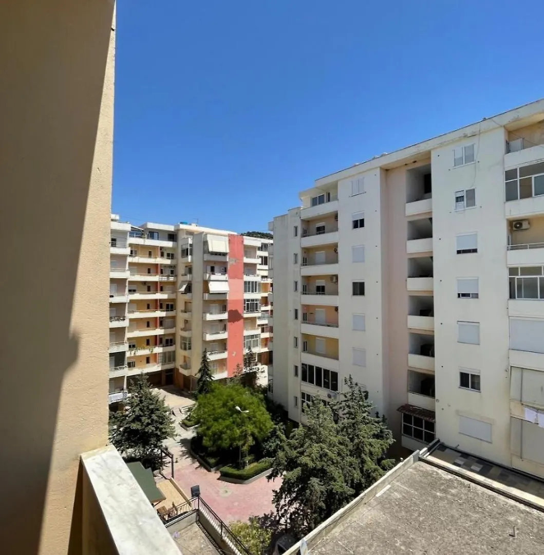 アパート Lungomare Vlorë アルバニア
